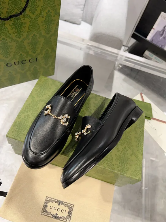 Gucci Shoe 